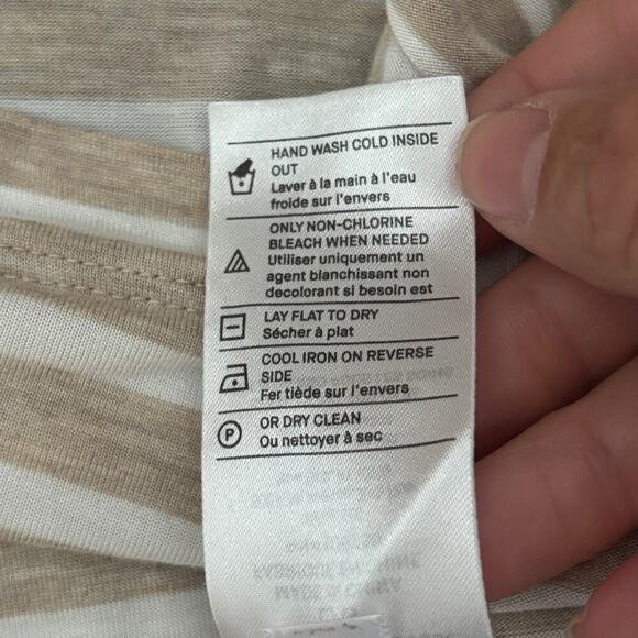 Vince Round Neck Long Sleeve Striped Knit Top Tan White Size Large - Picture 9 of 10